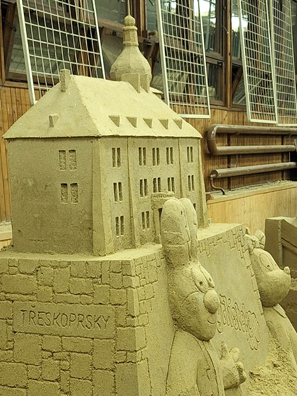 ctyrlistektreskoprsky24